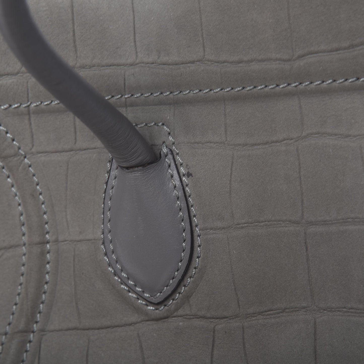 Crocodile Embossed Nubuck Medium Phantom Luggage Grey