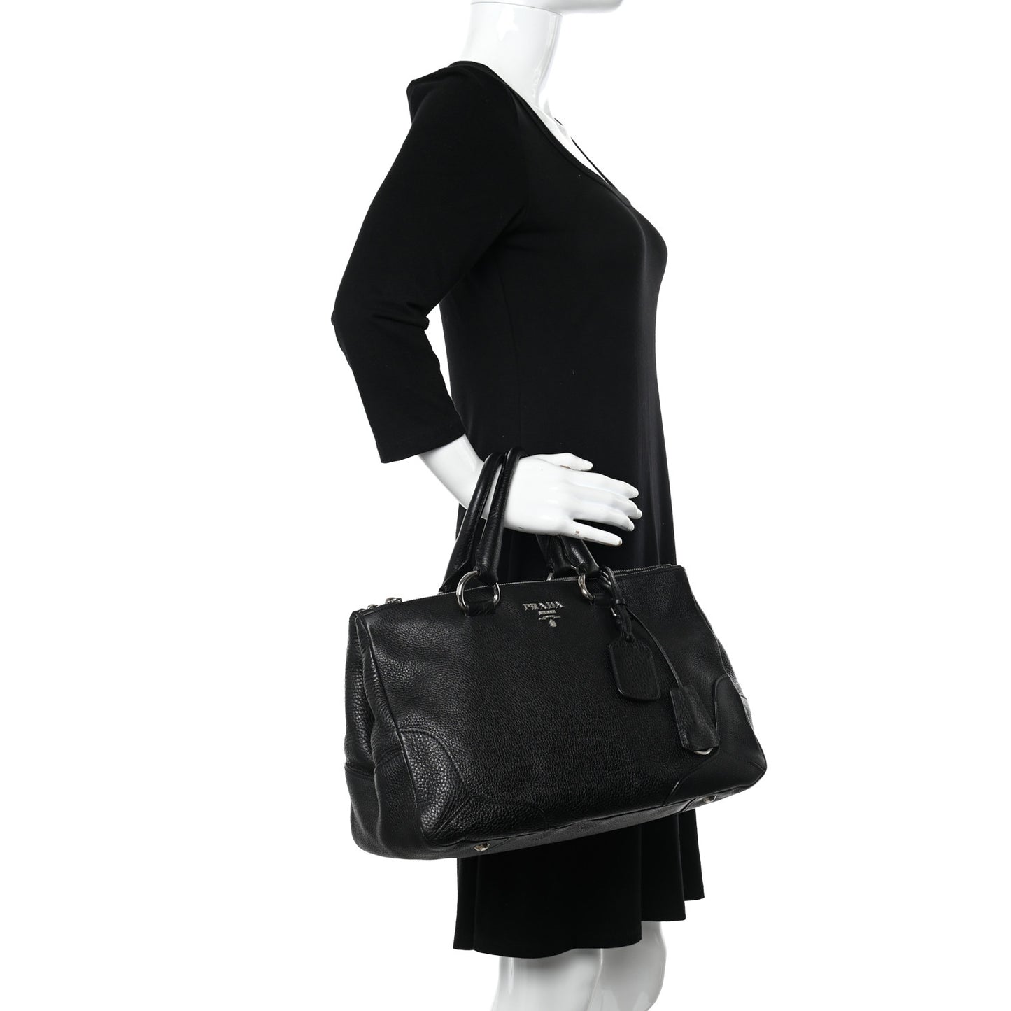 Vitello Daino Tote Black