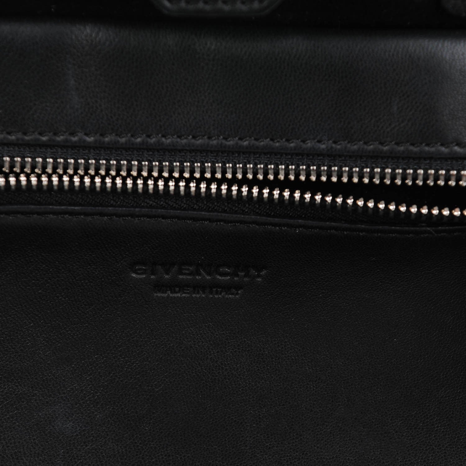 Givenchy Nappa Easy Tote White Black 8 of 10