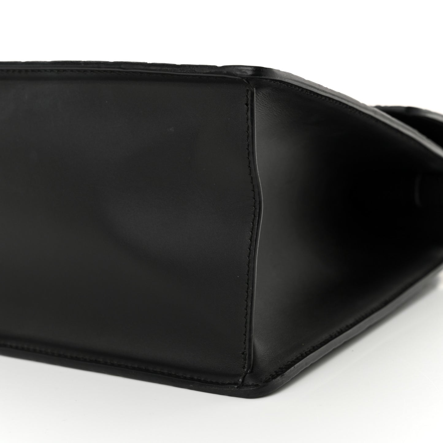 Guccissima Medium Sylvie Top Handle Bag Black Pink