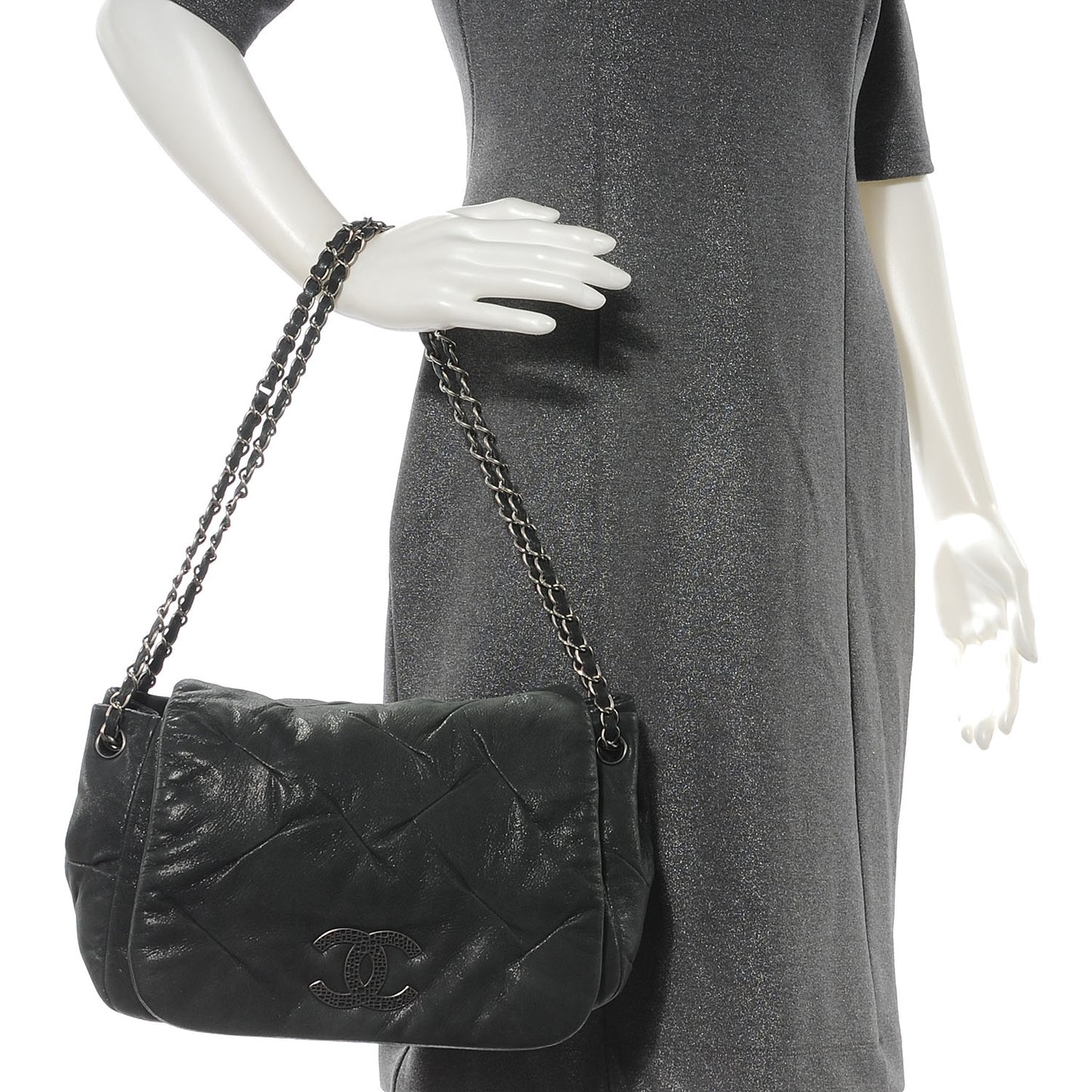 Iridescent Calfskin Glint Accordion Flap Black
