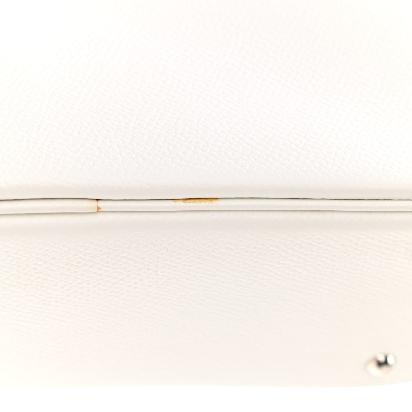 Epsom Plume 21 White