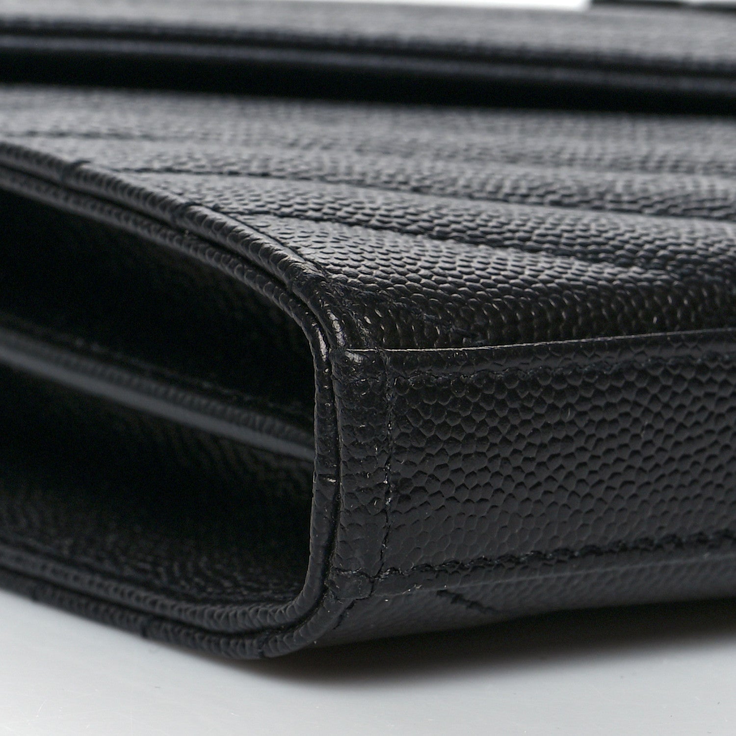 Saint Laurent Grain De Poudre Matelasse Chevron Monogram Chain Wallet Black 9 of 11