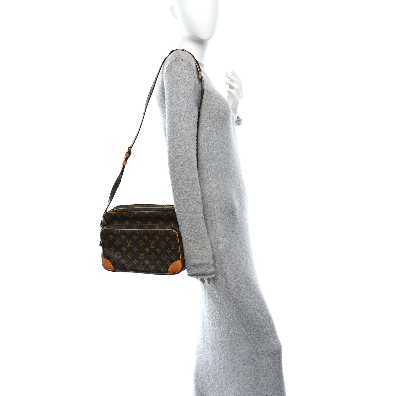 Louis Vuitton Monogram Nil 28 2 of 10