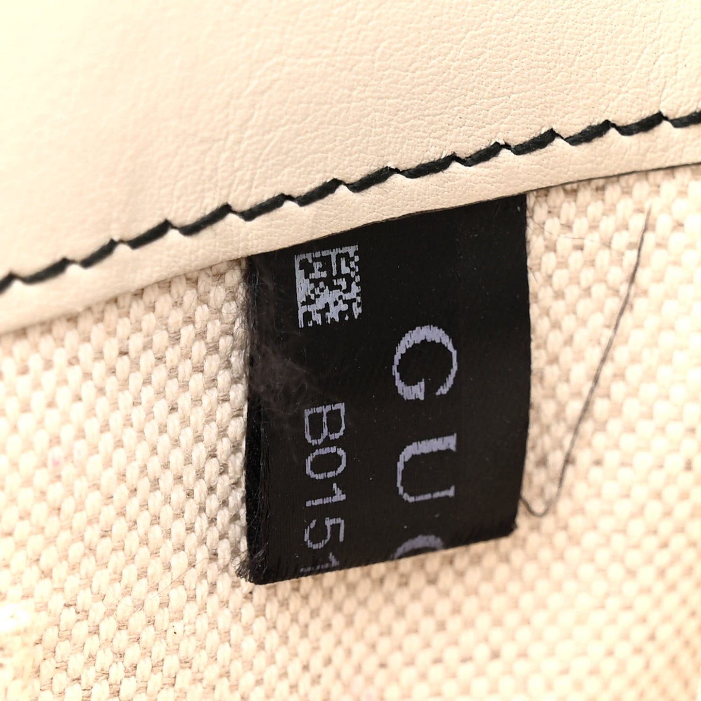 Guccissima Signature Medium Emily Chain Shoulder Bag Mystic White