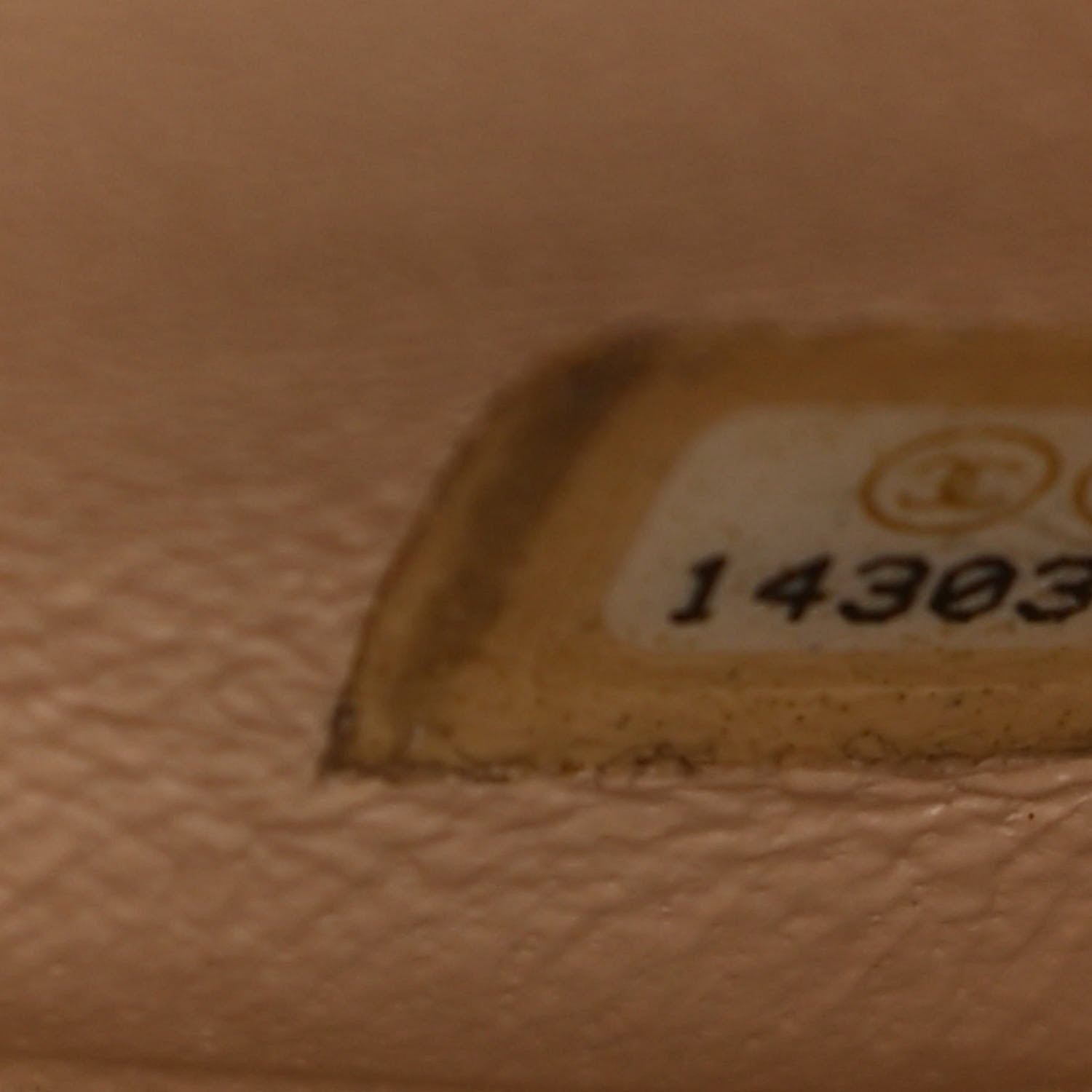 Chanel Caviar Quilted Jumbo Single Flap Beige Clair 6 of 10
