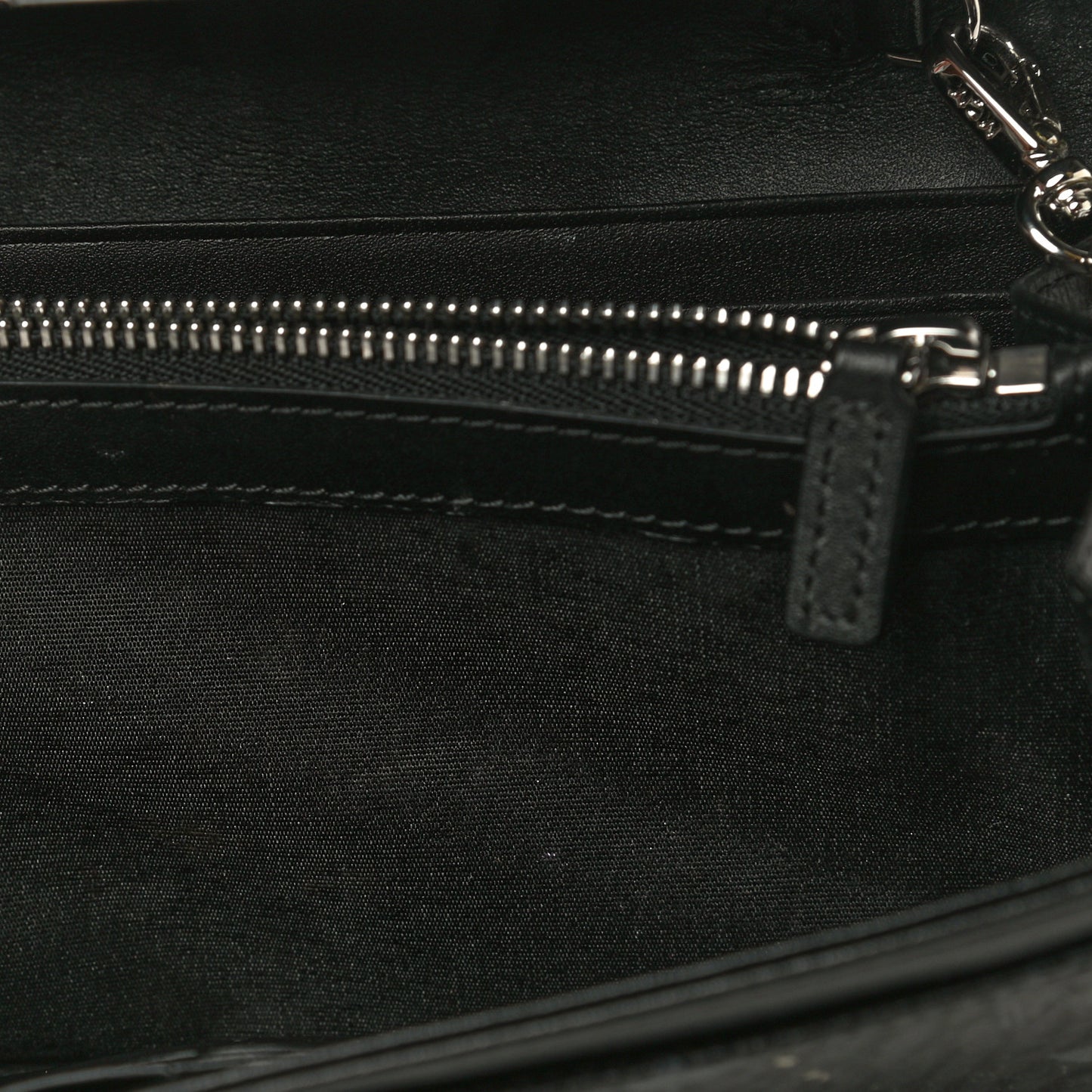 Visetos Large Patricia Wallet On Chain Black