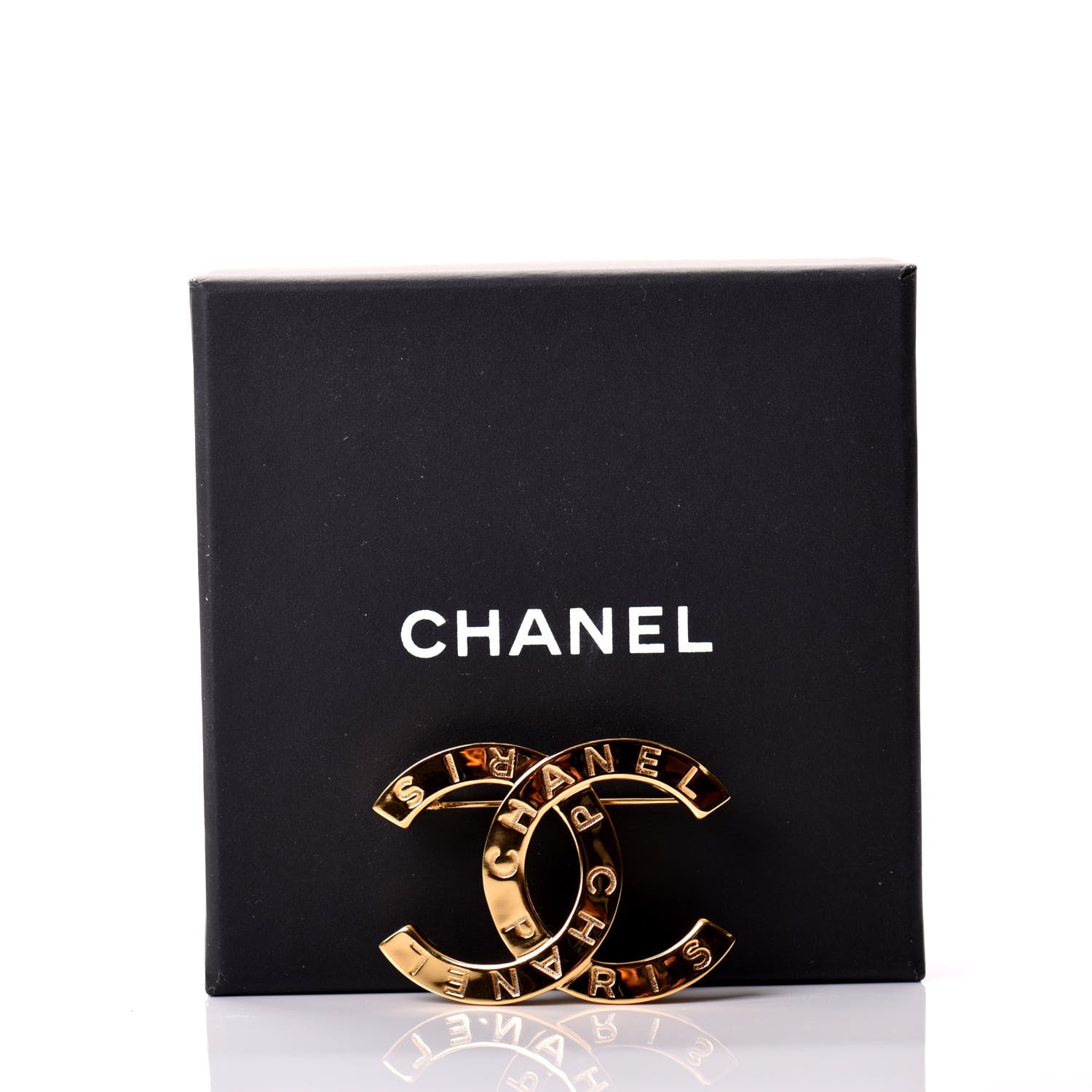 Chanel Metal Paris Button CC Large Brooch Gold 4 of 4