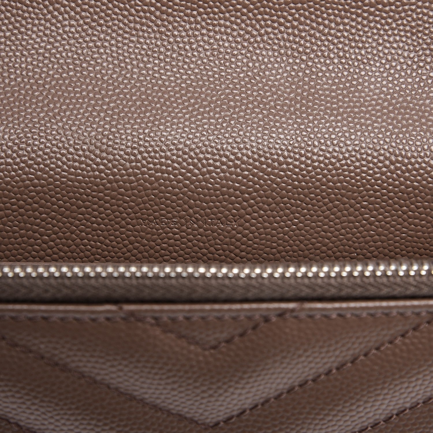 Saint Laurent Grain De Poudre Matelasse Chevron Monogram Envelope Chain Wallet Fard 7 of 10
