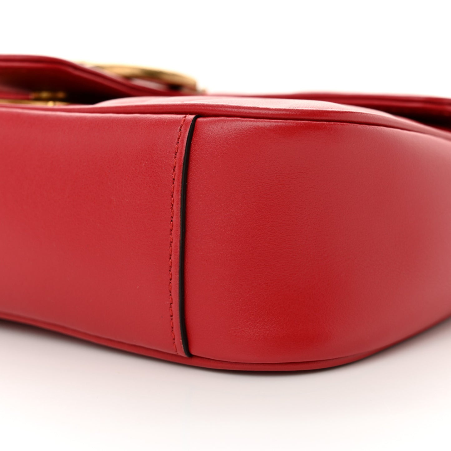 Calfskin Matelasse Mini GG Marmont Shoulder Bag Hibiscus Red