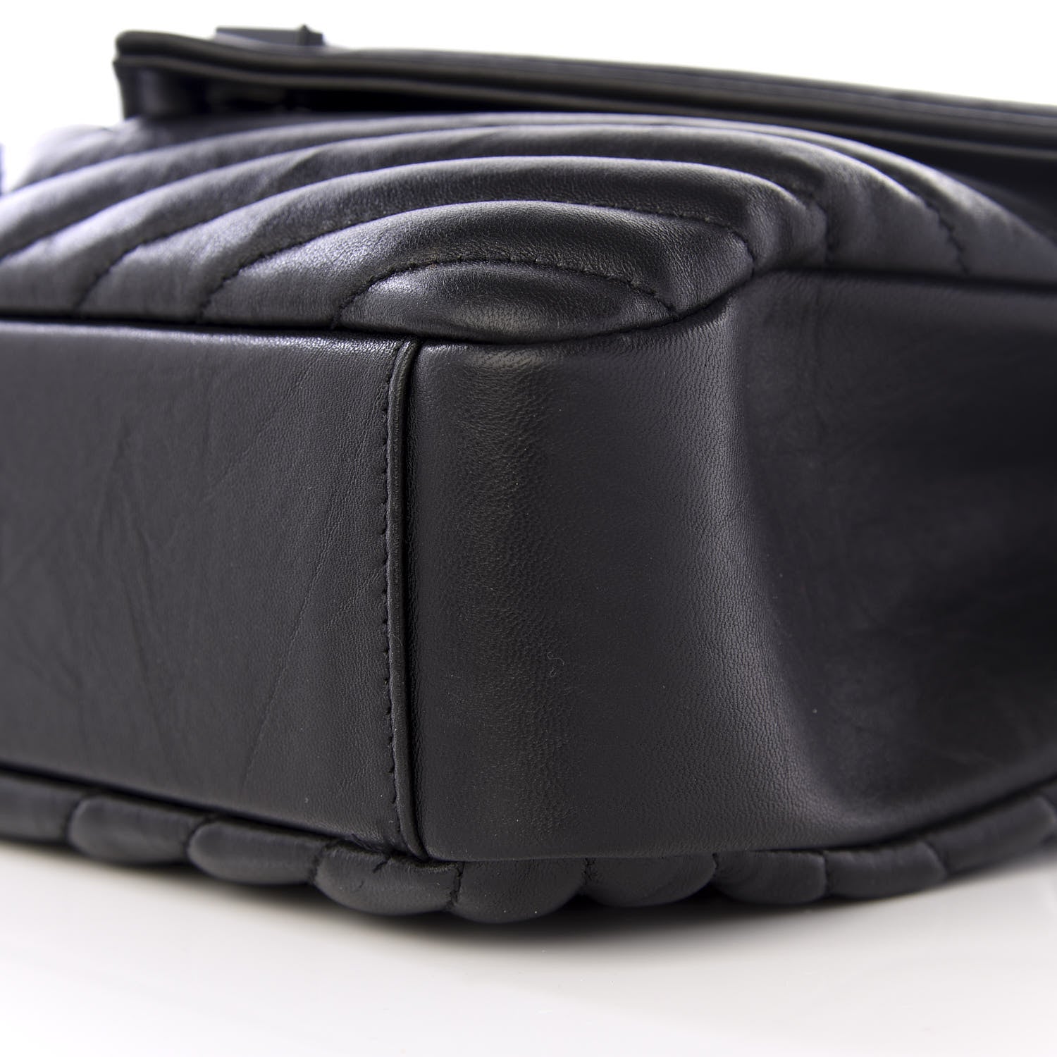 Saint Laurent Sheepskin Matelasse Chevron Monogram Medium College Bag Black 6 of 9