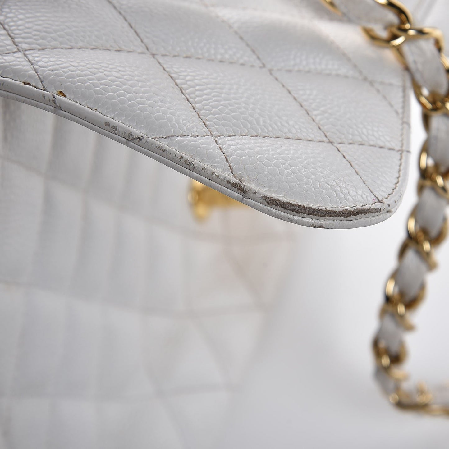 Caviar Quilted Jumbo Single Flap White