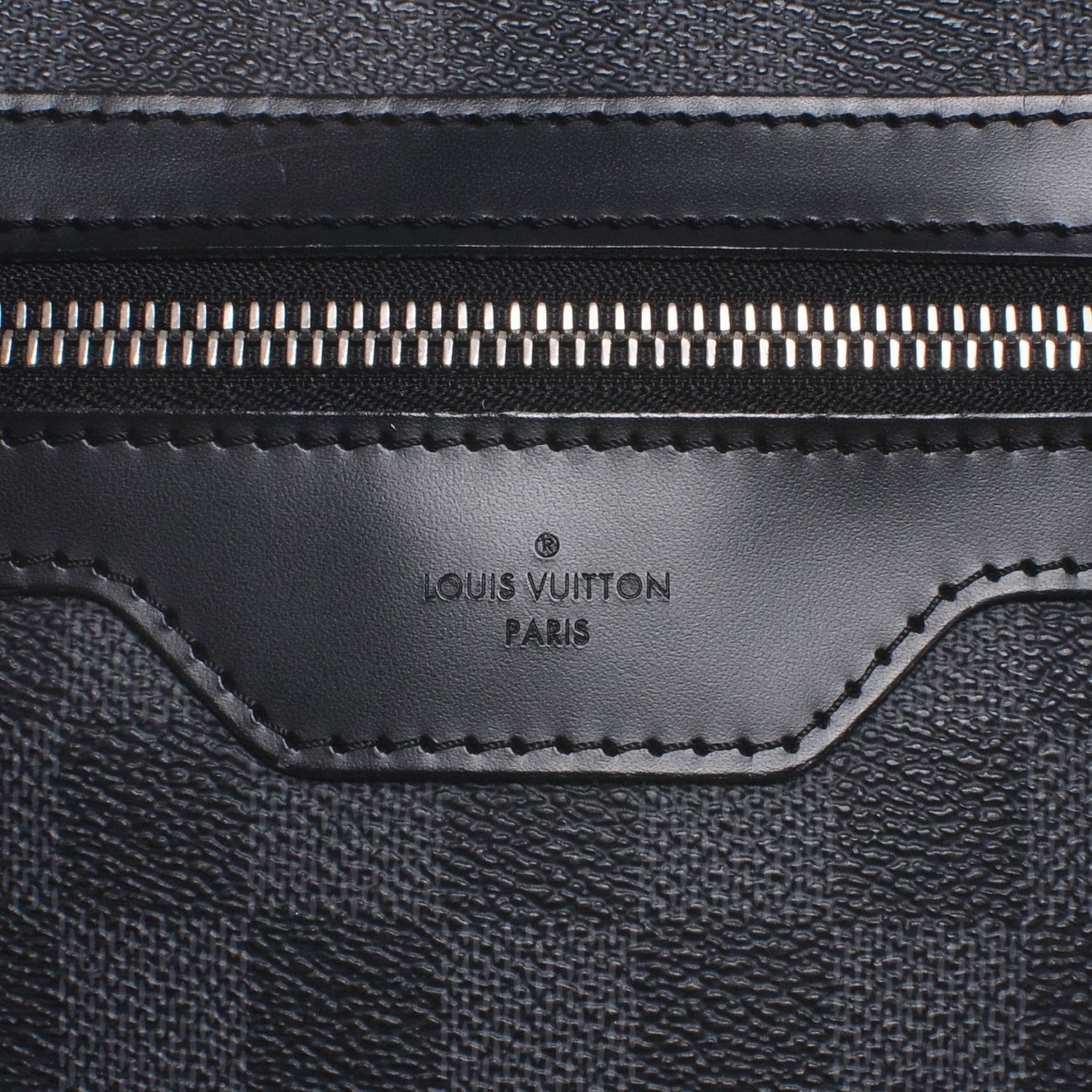 Louis Vuitton Damier Graphite Thomas 5 of 8