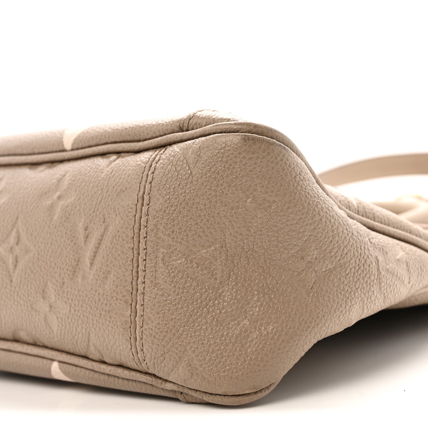Louis Vuitton Empreinte Monogram Giant Trianon PM Tourterelle Creme 8 of 12