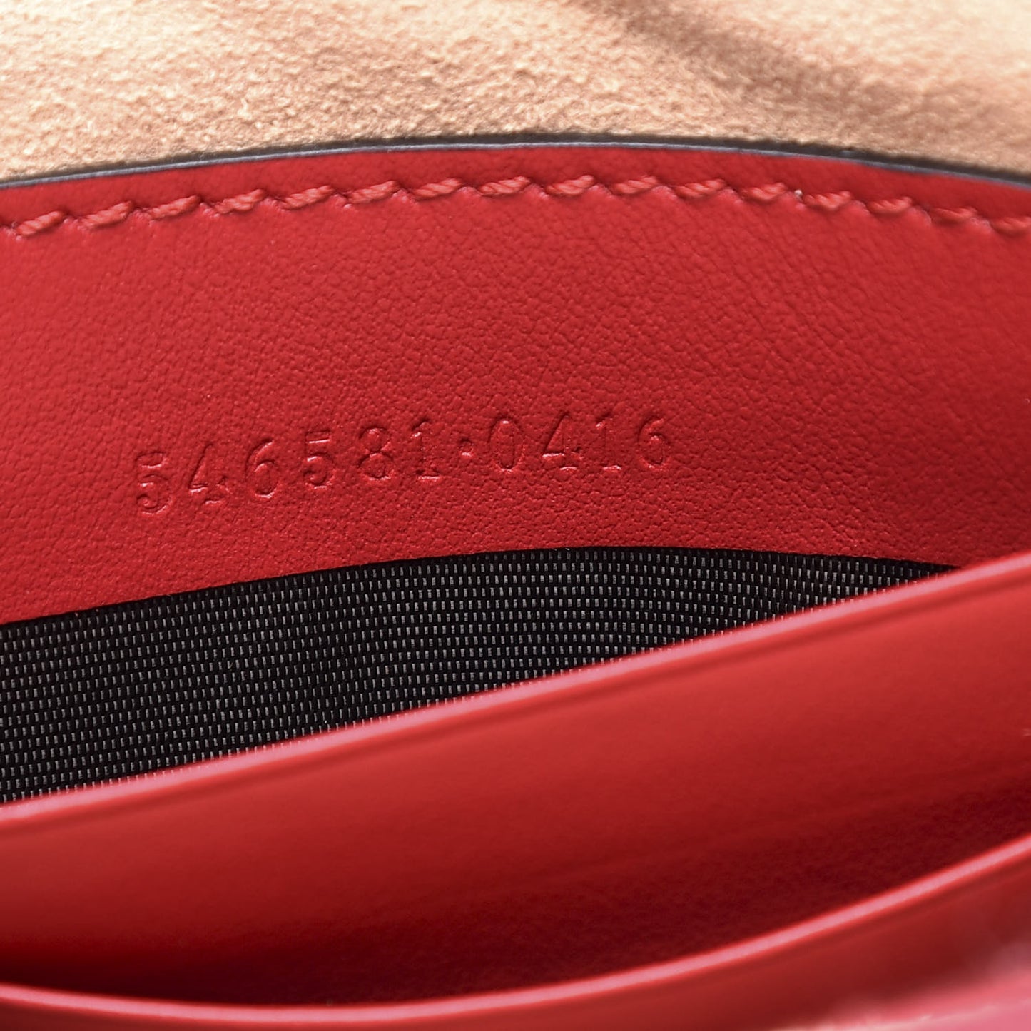 Calfskin Matelasse Mini GG Marmont Chain Crossbody Bag Hibiscus Red