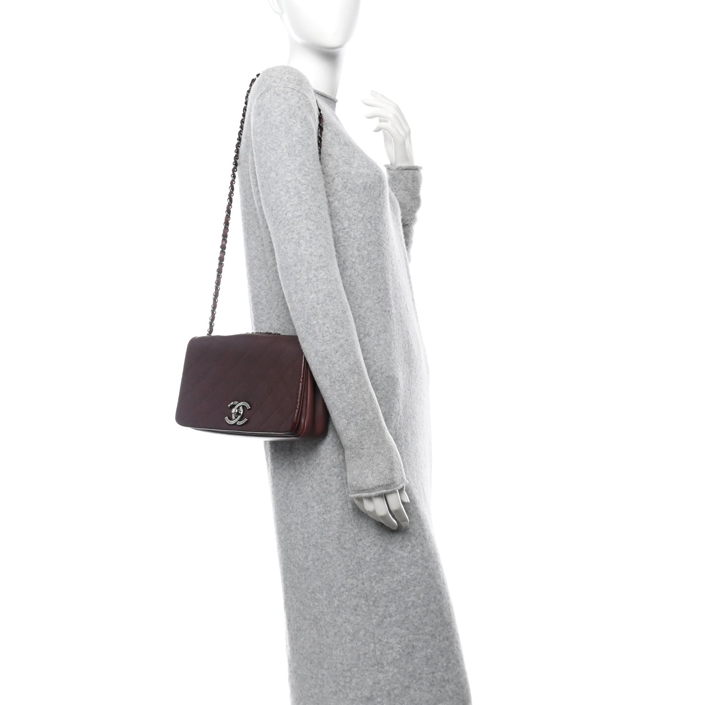 Calfskin Diamond Embossed New Chic Flap Burgundy