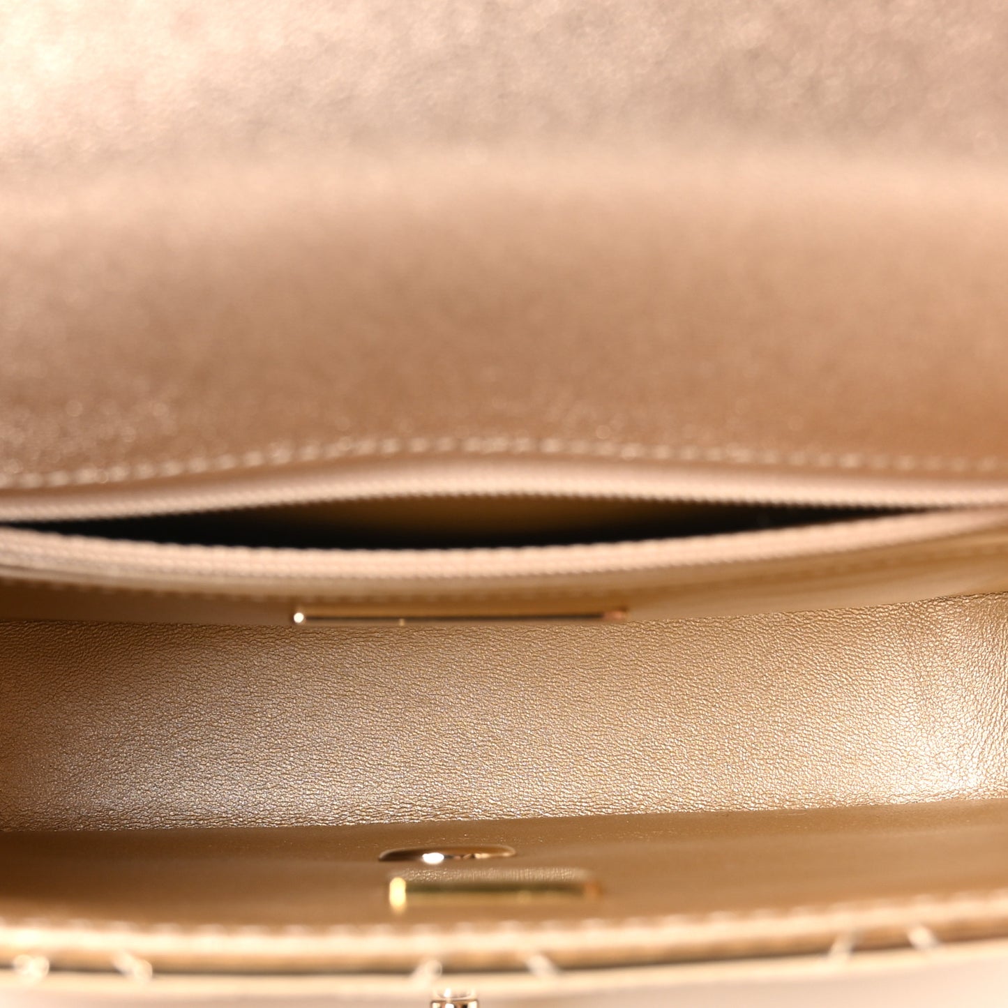 Mirror Calfskin Metallic Calfskin Quilted Hollywood Boulevard Flap With Star Coin Purse Gold