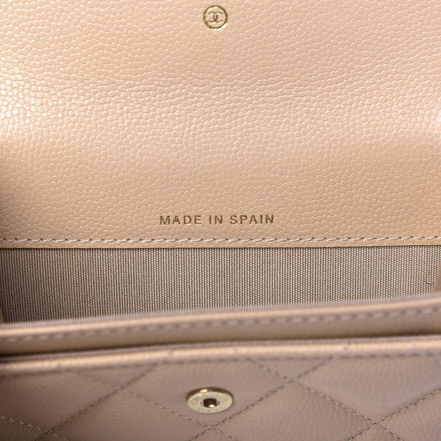 Caviar Pearl Quilted Coco Candy Flap Card Holder Beige