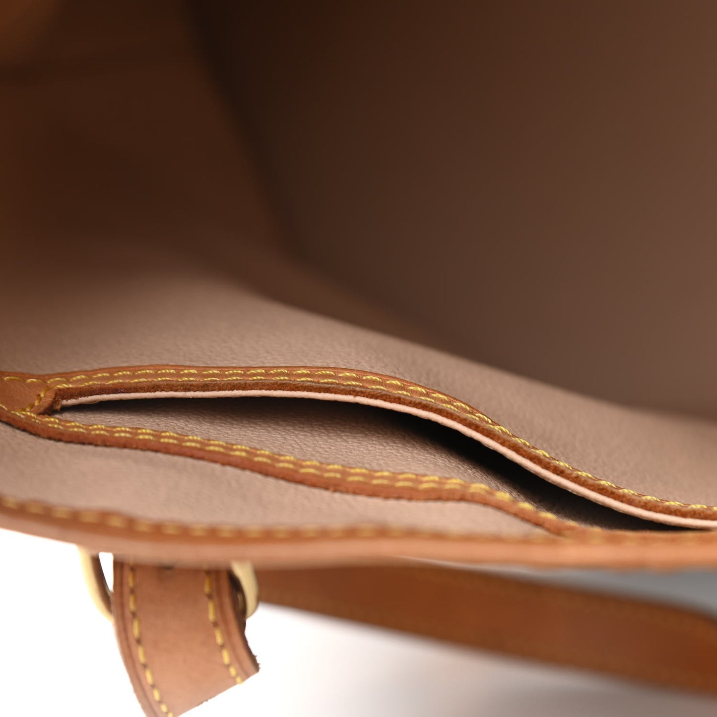 Monogram Bucket 27