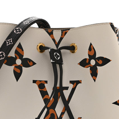Louis Vuitton Monogram Giant Jungle NeoNoe Ivory 7 of 9