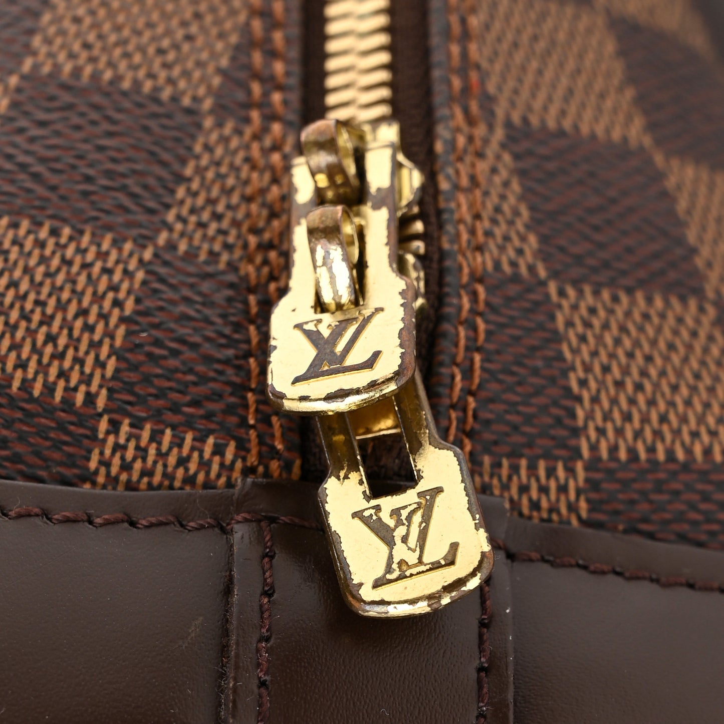 Damier Ebene Alma PM