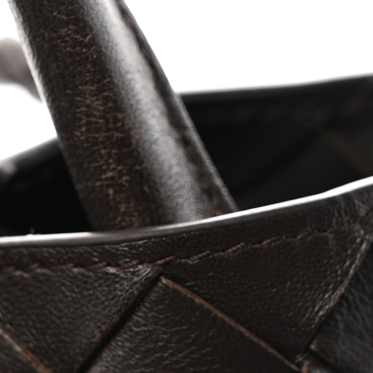 Nappa Intrecciato Small Andiamo Shoulder Bag Fondant