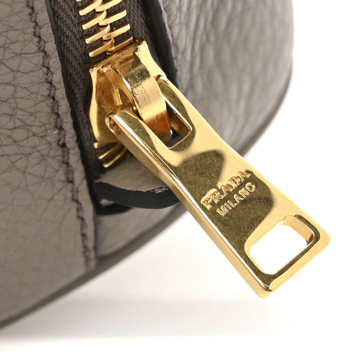 Vitello Daino Cosmetic Pouch Argilla