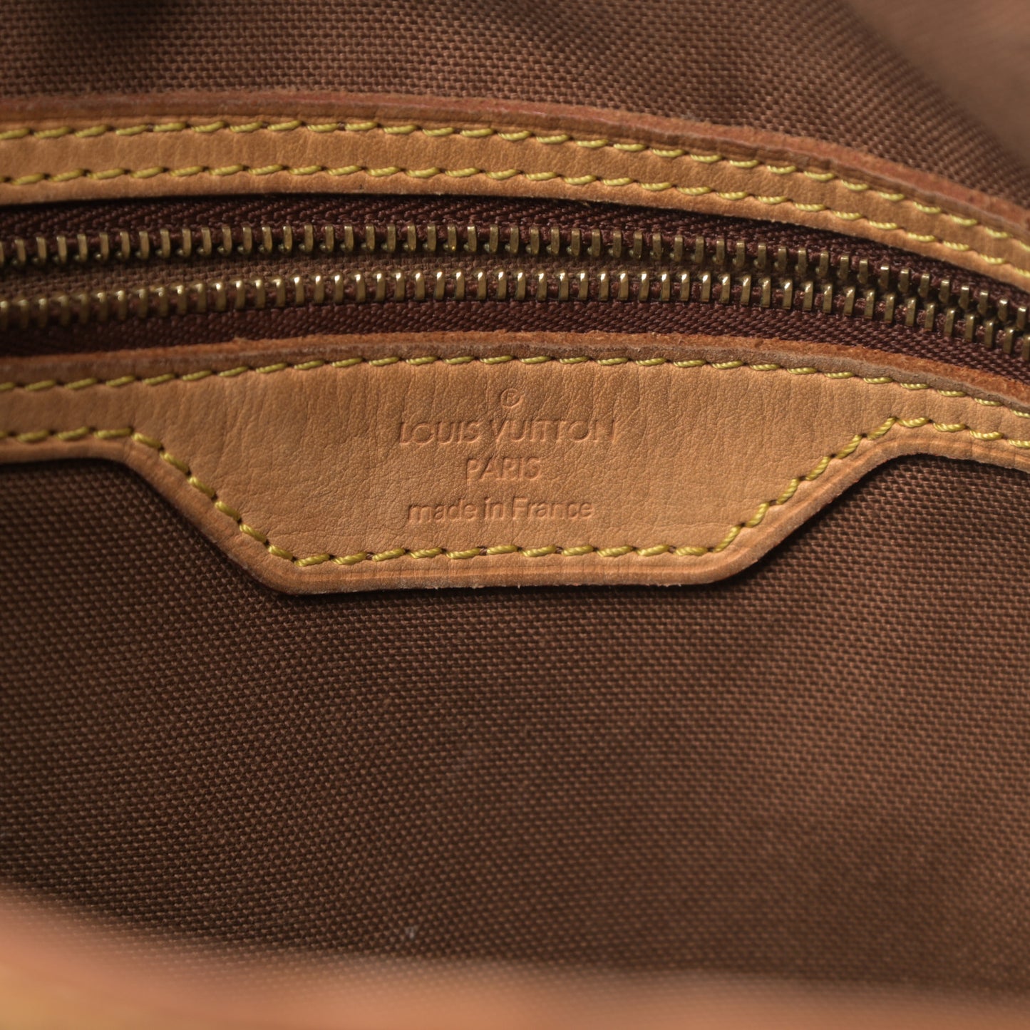 Monogram Batignolles Vertical