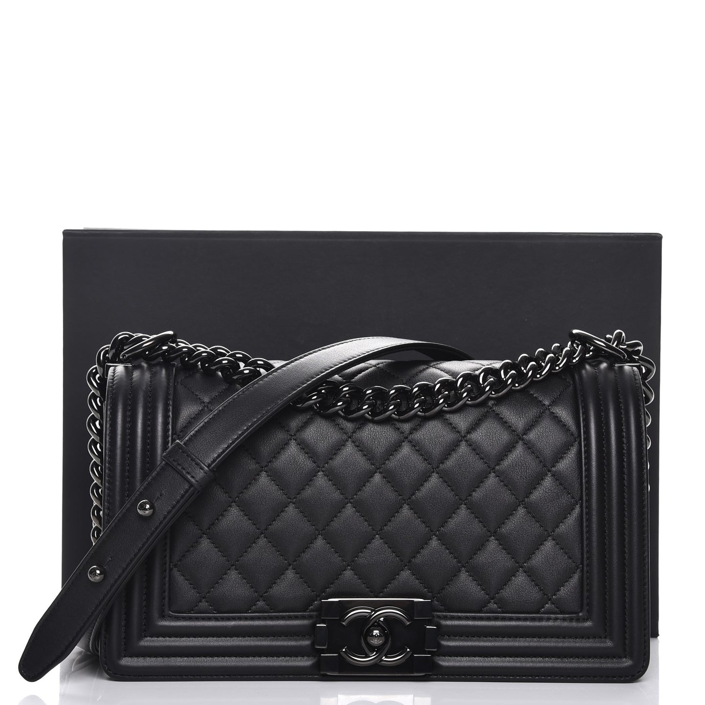Calfskin Quilted Medium Boy Flap So Black