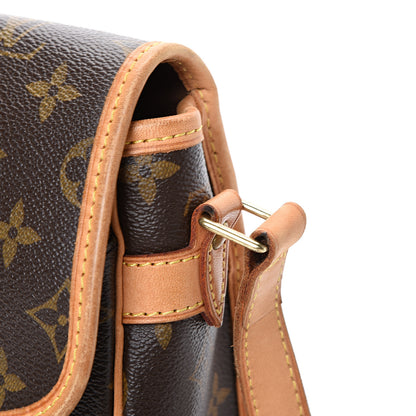 Louis Vuitton Monogram Sologne 17 of 19