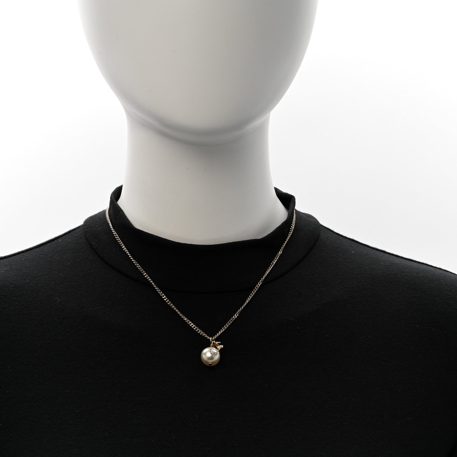 Chanel Pearl Crystal CC Heart Necklace Gold White 2 of 6