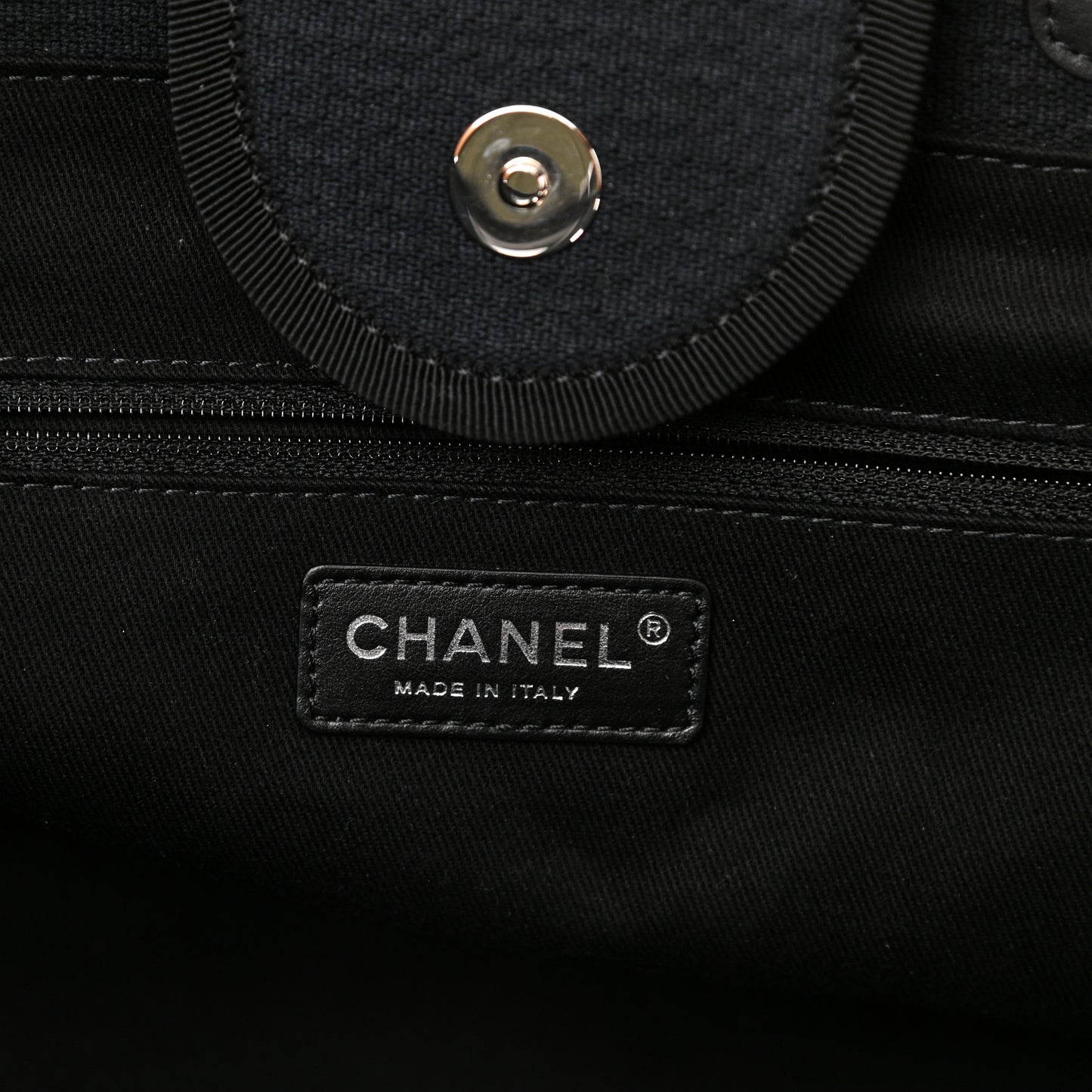 Mixed Fibers Medium Deauville Tote Black