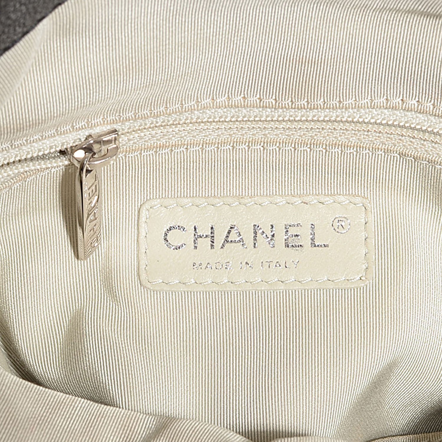 Chanel Washed Lambskin Chain Around Hobo Black 6 of 8