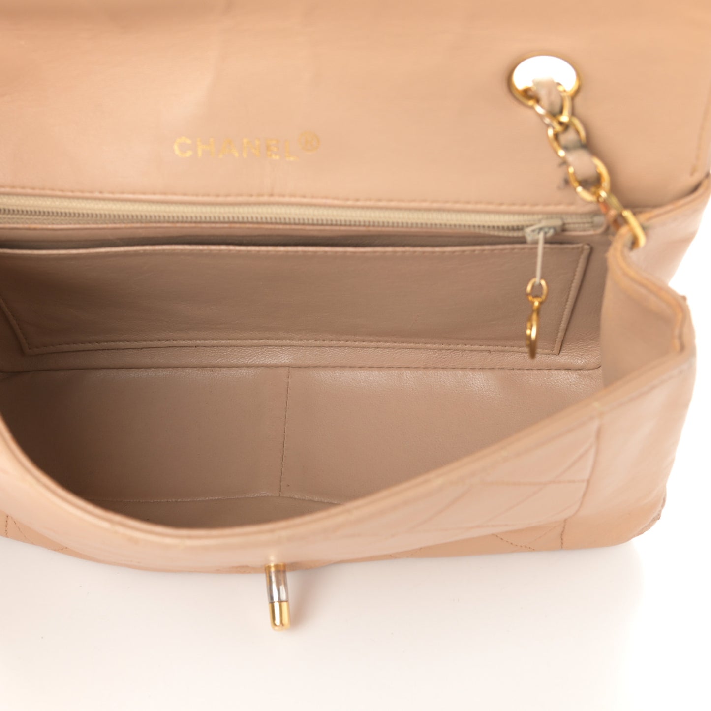 Lambskin Quilted Medium Single Flap Beige