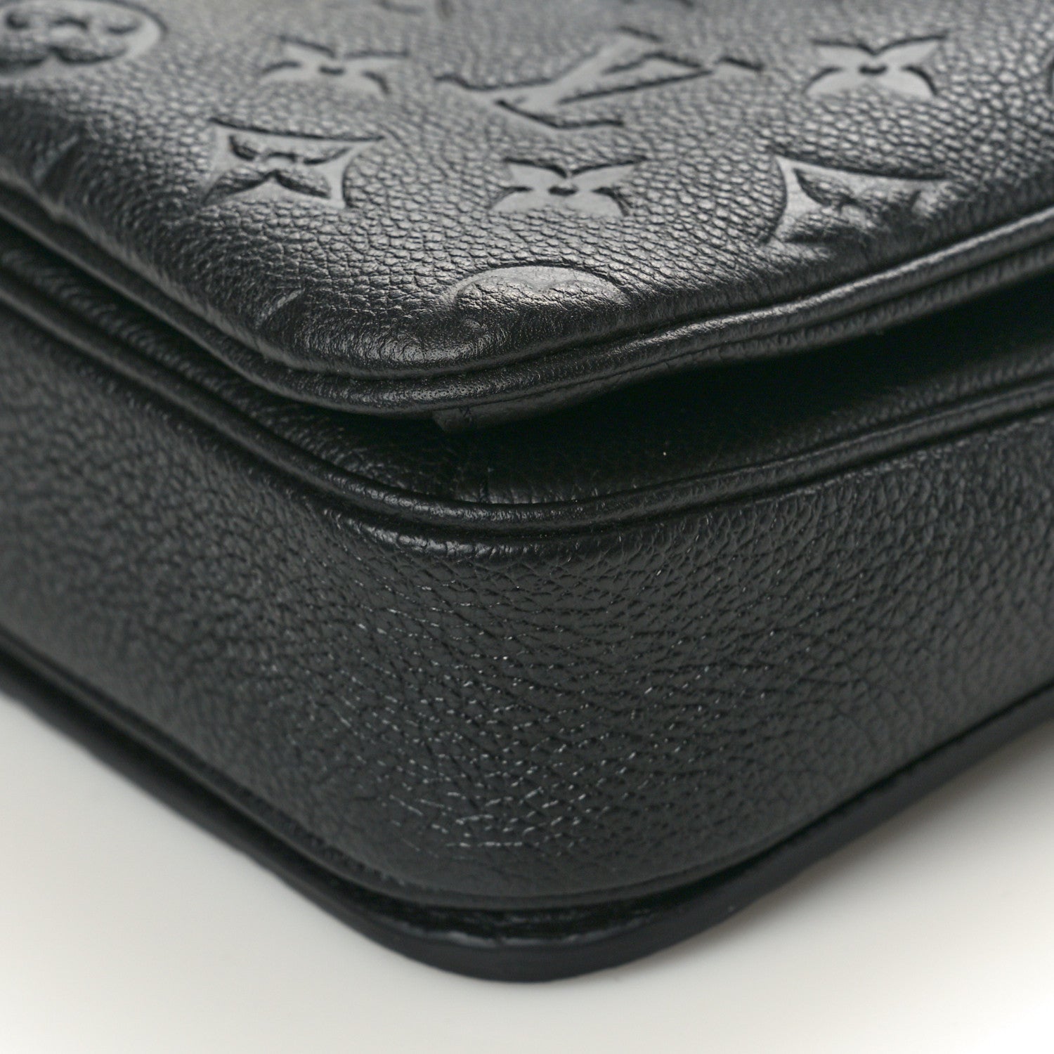 Louis Vuitton Empreinte Pochette Metis Black 8 of 8