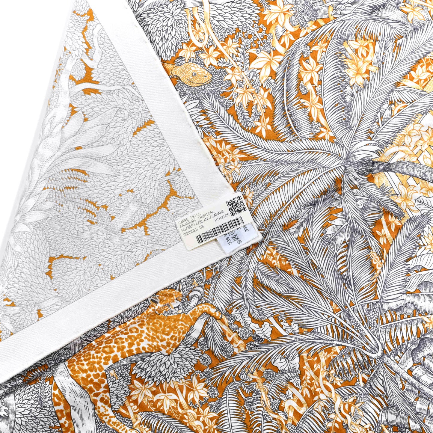 Silk Faubourg Tropical Scarf 90 Sepia White Caramel