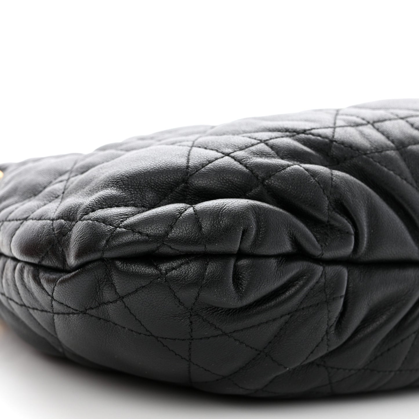 Lambskin Supple Macrocannage Medium Ammi Bag Black