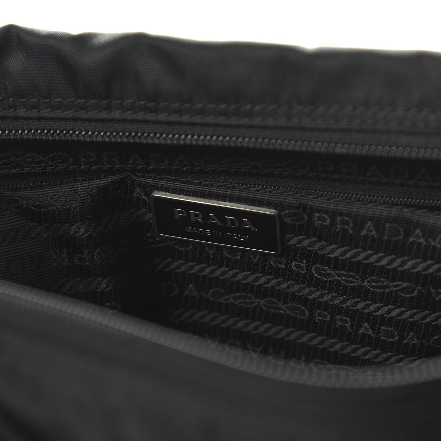 Nylon Vela Messenger Bag Black