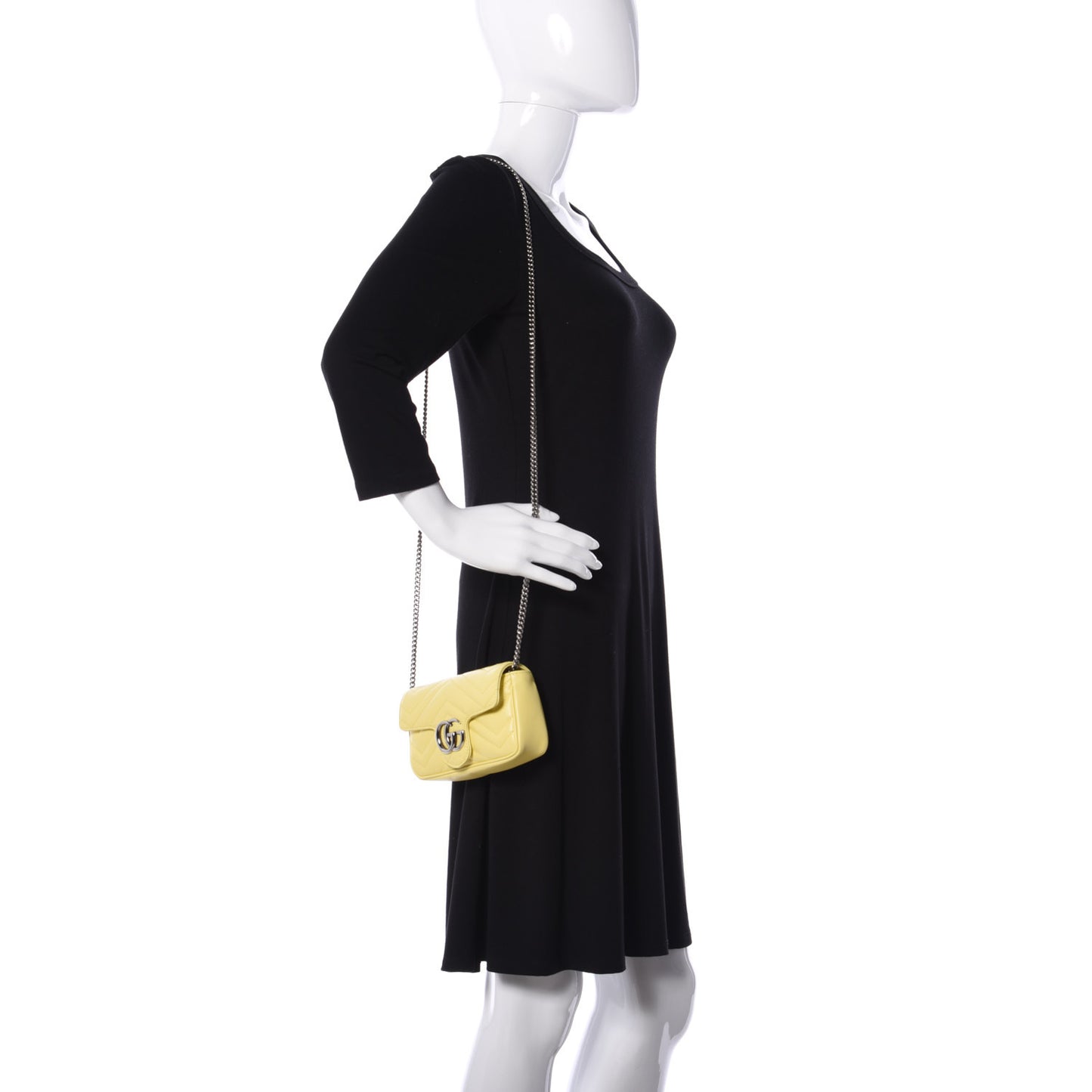 Calfskin Matelasse Super Mini GG Marmont Shoulder Bag Banana