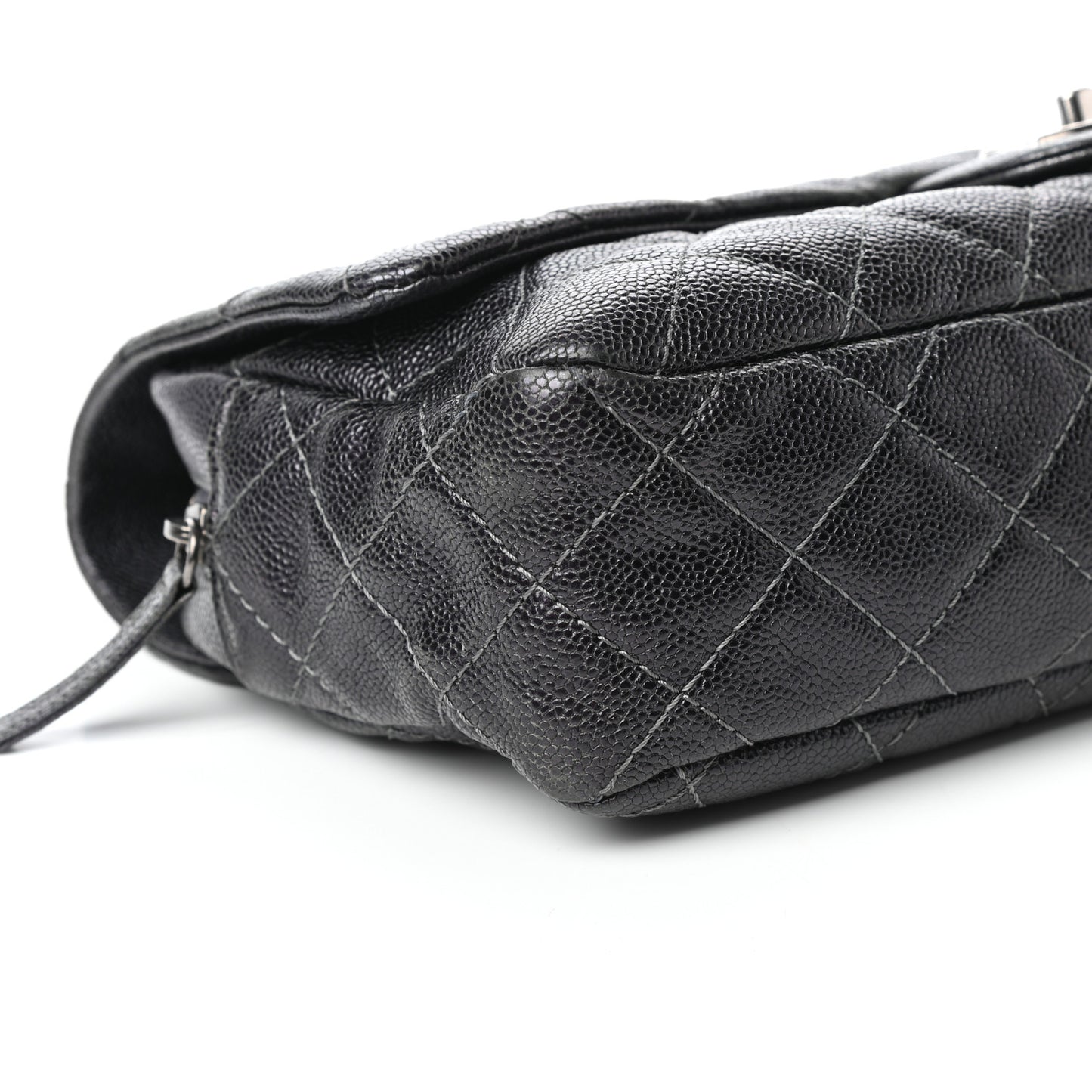 Iridescent Caviar Quilted Large Chic Flap Grey