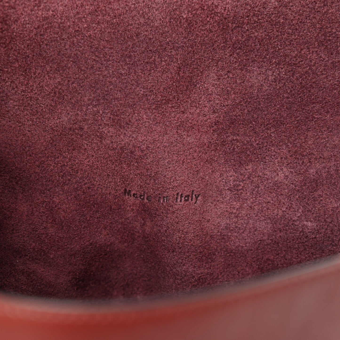 Natural Calfskin Trotteur Messenger Bag Burgundy