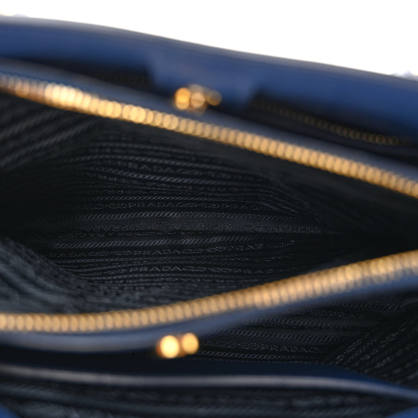 Saffiano Lux Medium Double Zip Tote Bluette