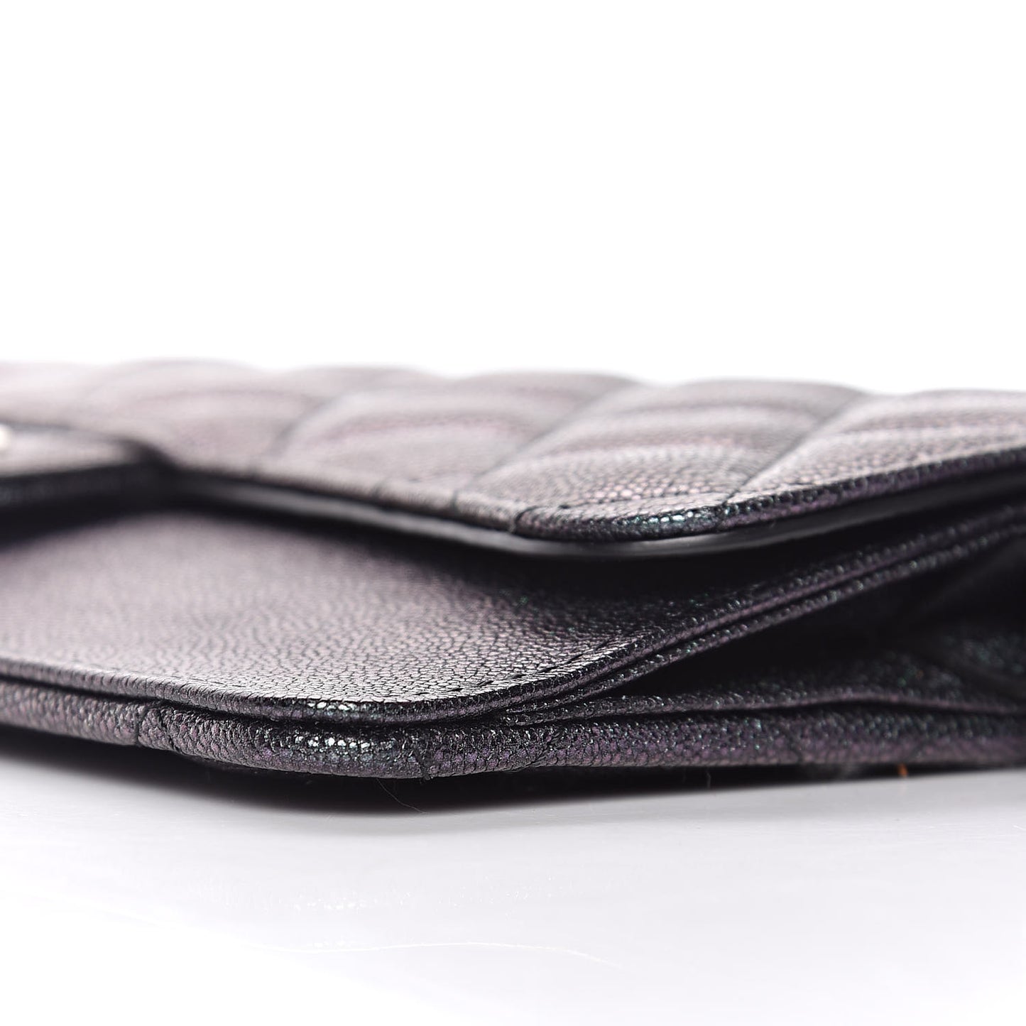 Iridescent Caviar Quilted Classic Pouch With Handle Black