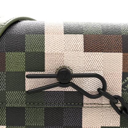 Louis Vuitton Damoflage Steamer Wearable Wallet Green 7 of 9