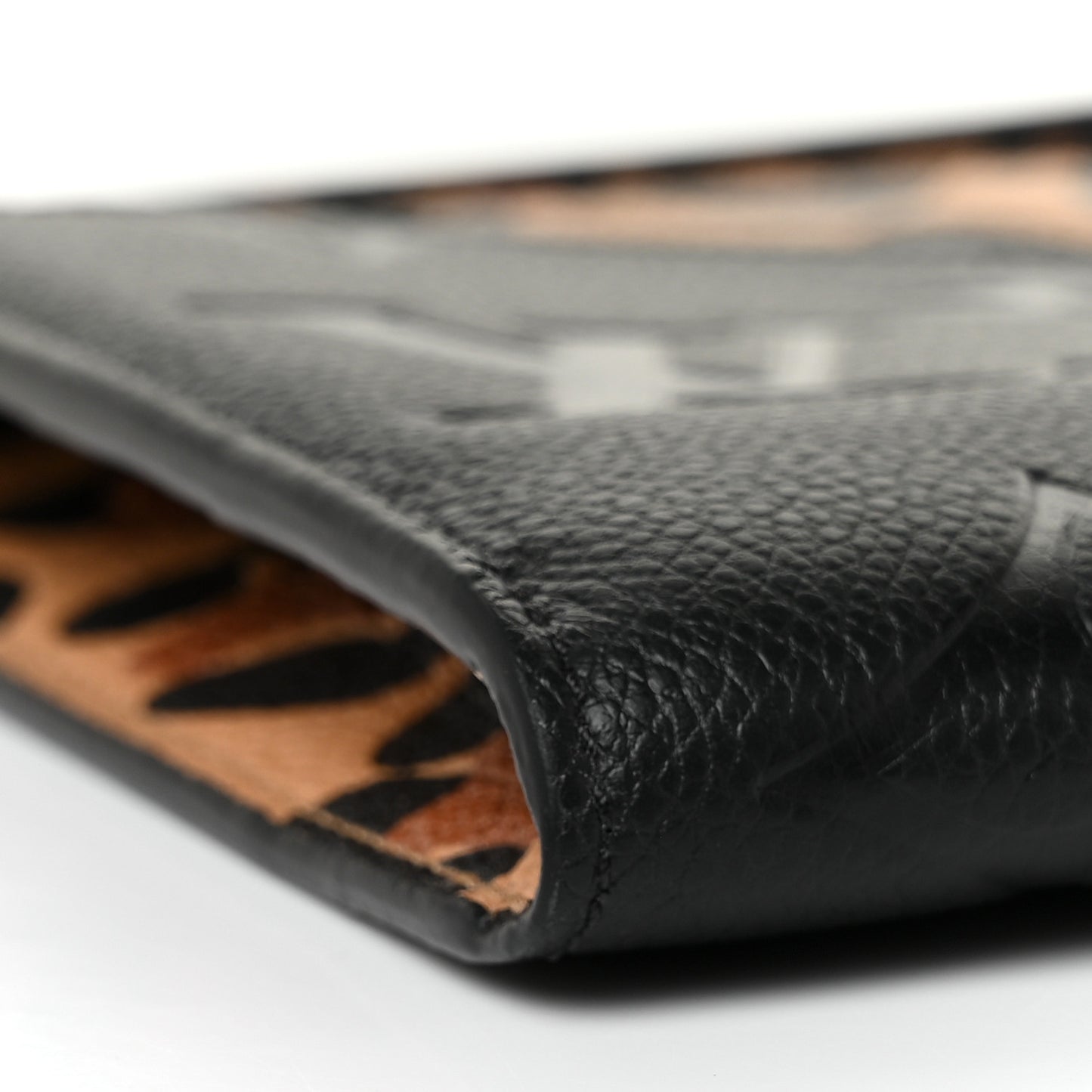 Empreinte Monogram Giant Wild at Heart Pochette Melanie MM Black