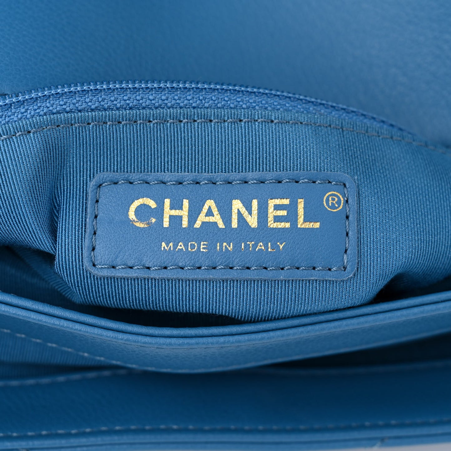 Grained Calfskin Medium Chevron Chic Top Handle Flap Blue