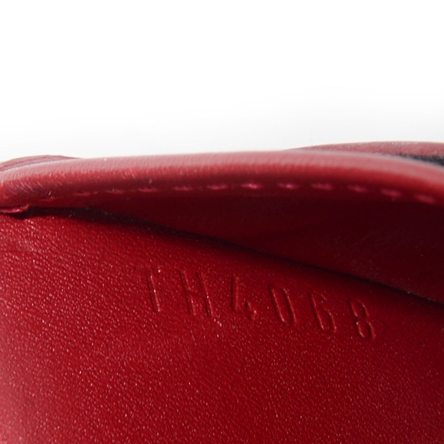 Vernis Ludlow Wallet Pomme D'Amour