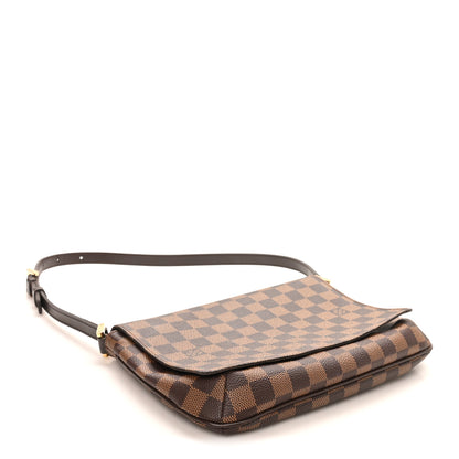 Louis Vuitton Damier Ebene Musette Tango 4 of 9