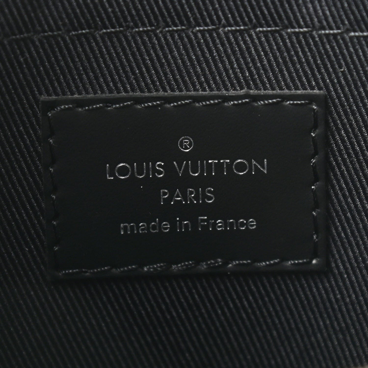 Louis Vuitton Monogram Eclipse Discovery Pochette GM 6 of 10