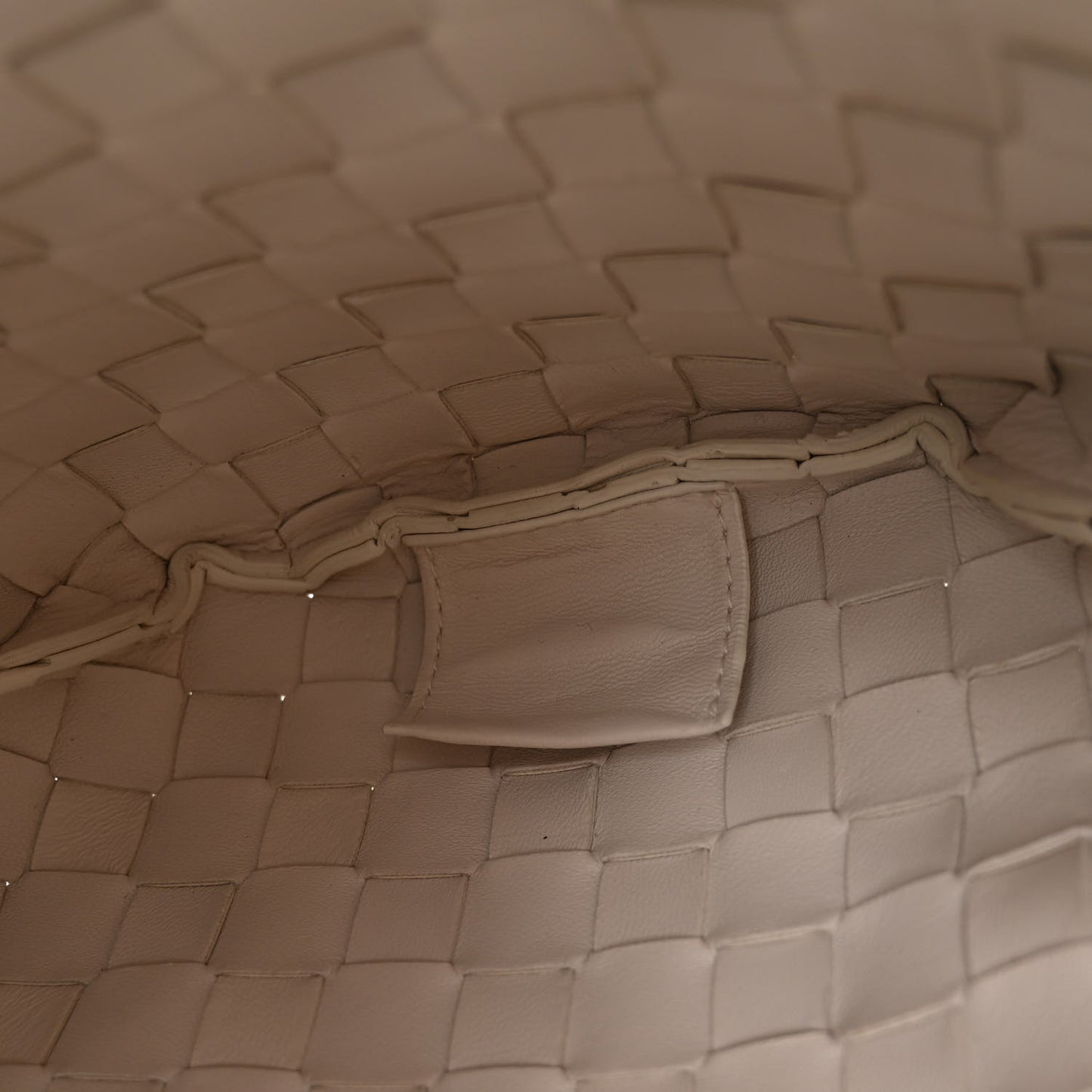 Nappa Intrecciato Sardine Bag Chalk